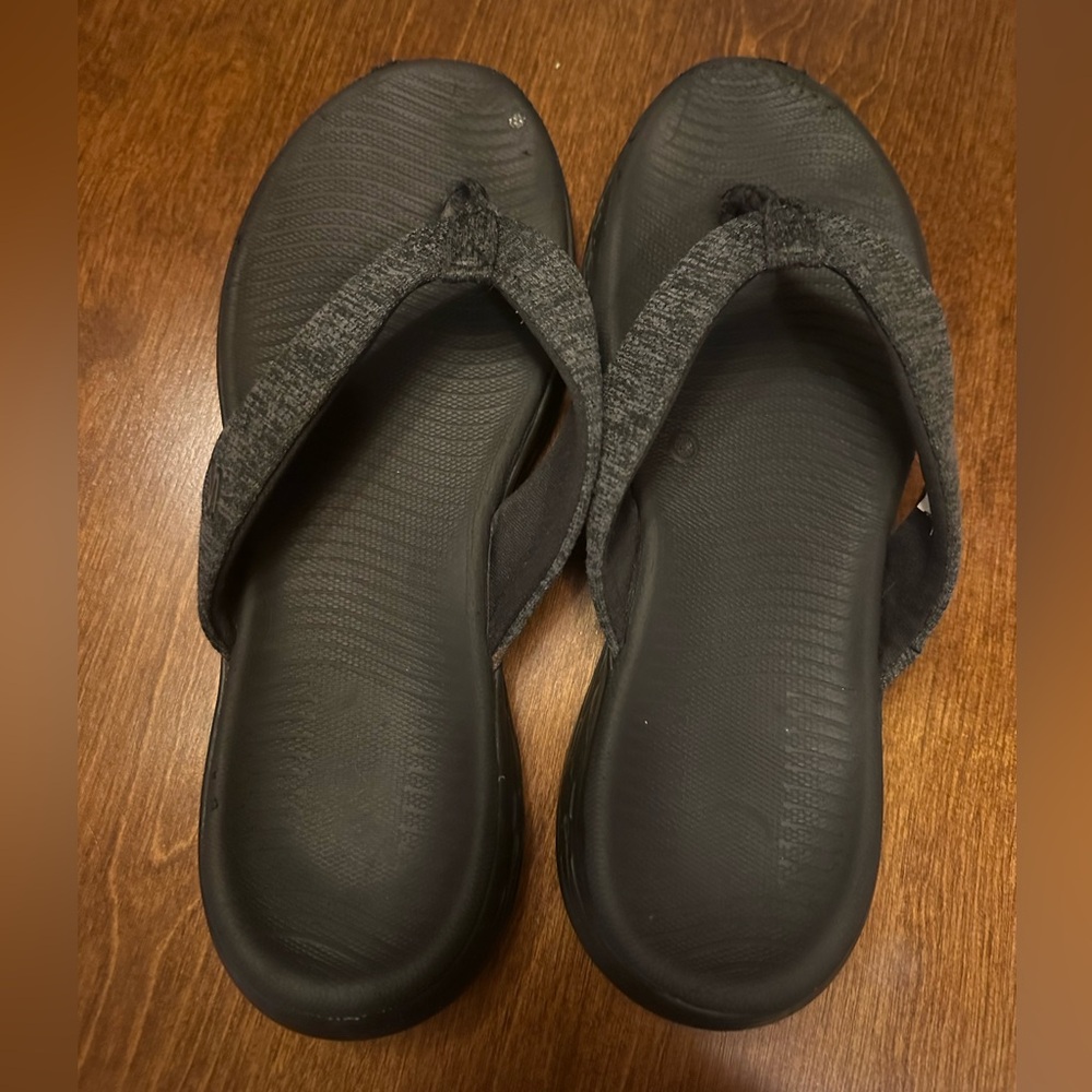 Skechers Women's On The Go 600 Flip Flop Sandals Charcoal/black Size 10